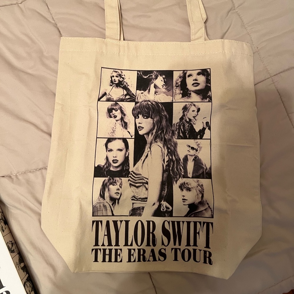 Official Taylor Swift VIP canvas tote bag!